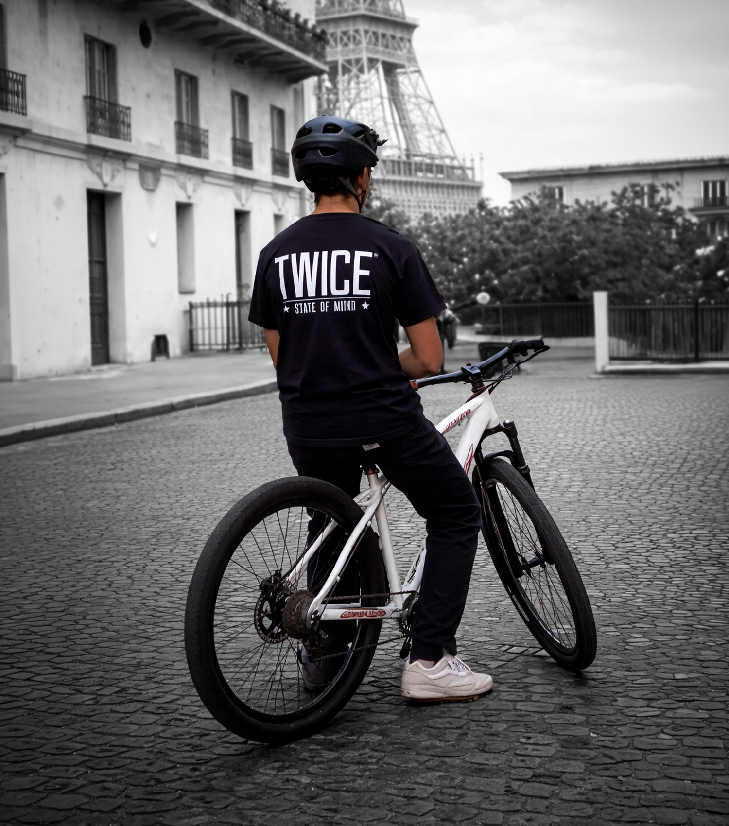 T-shirt Logo - TWICE